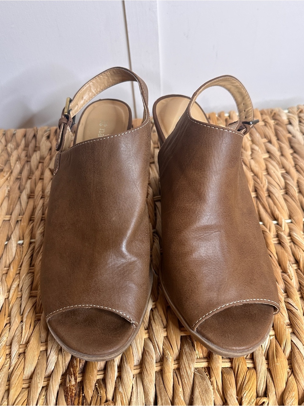 Naturalizer Brown Leather Open-Toe Slingback Sandals 7.5